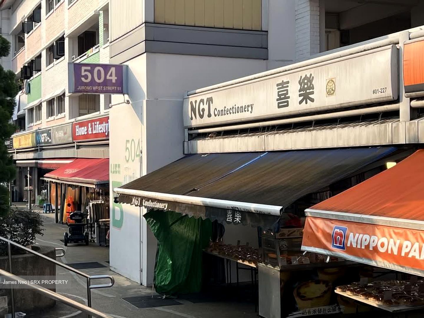 Jurong West Street 51 (D22), Shop House #570025531